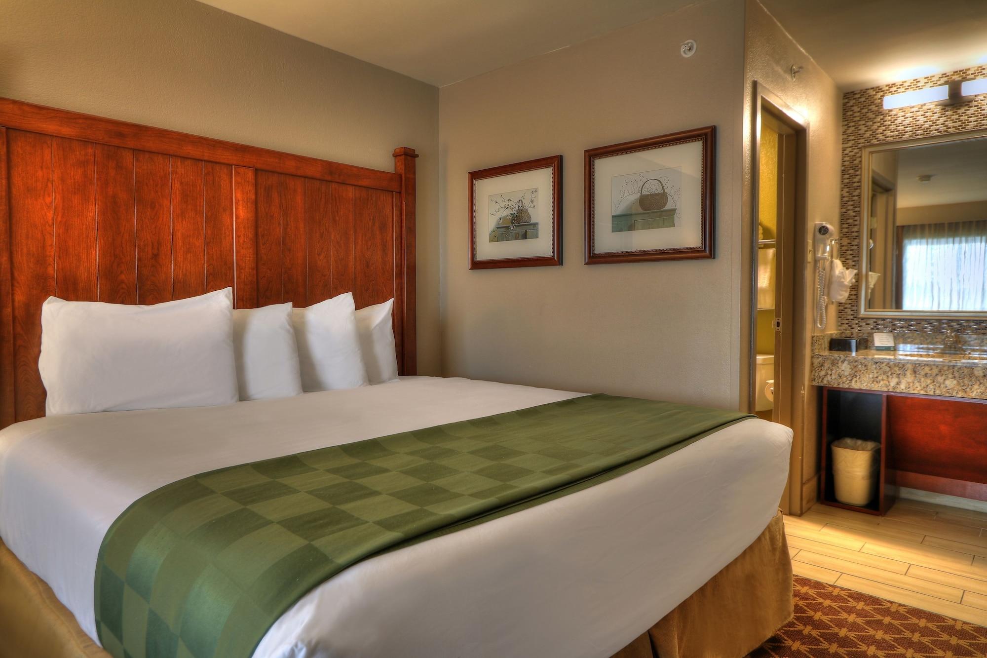 Quality Inn Near The Island Pigeon Forge Bagian luar foto