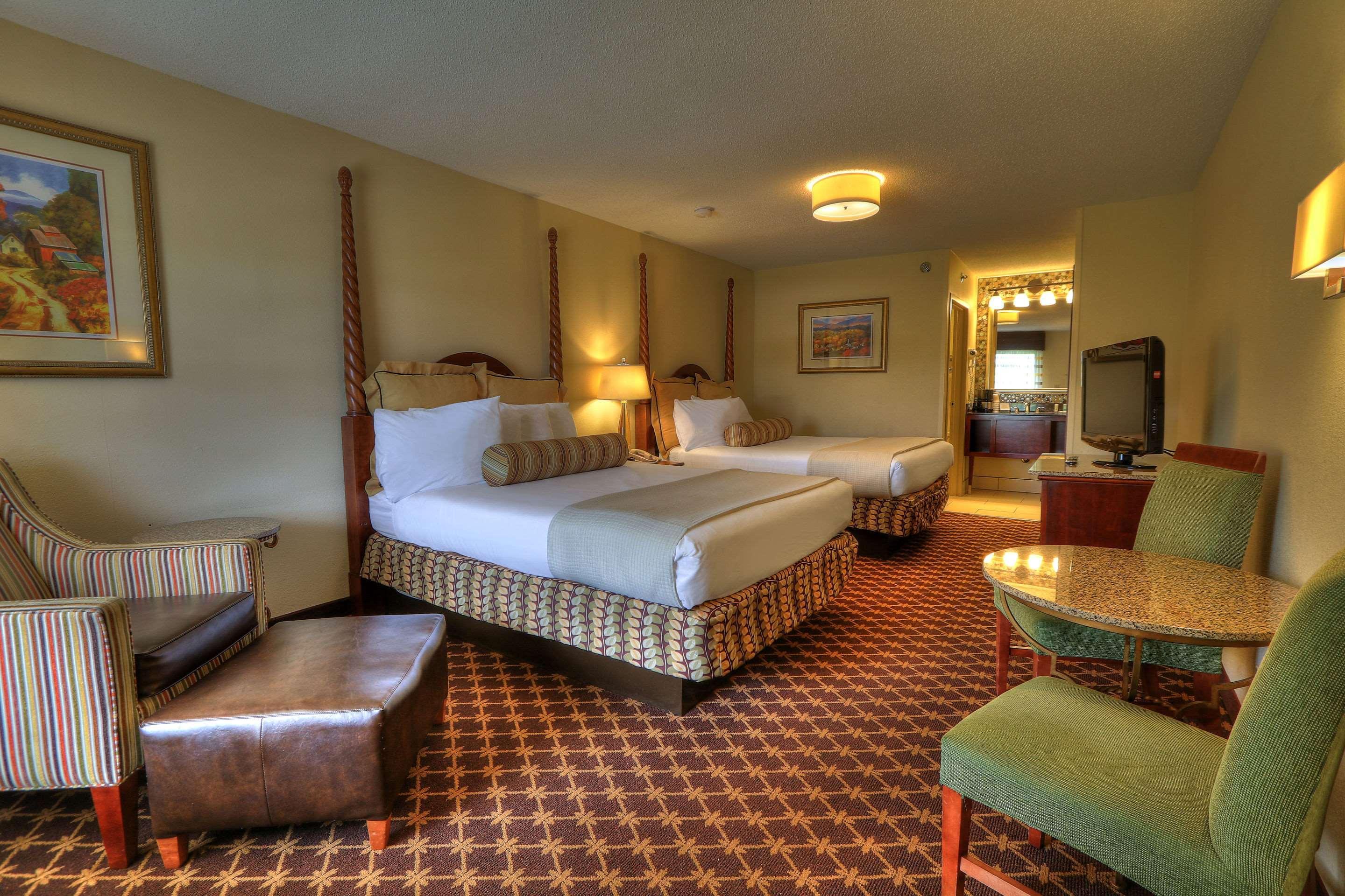 Quality Inn Near The Island Pigeon Forge Bagian luar foto